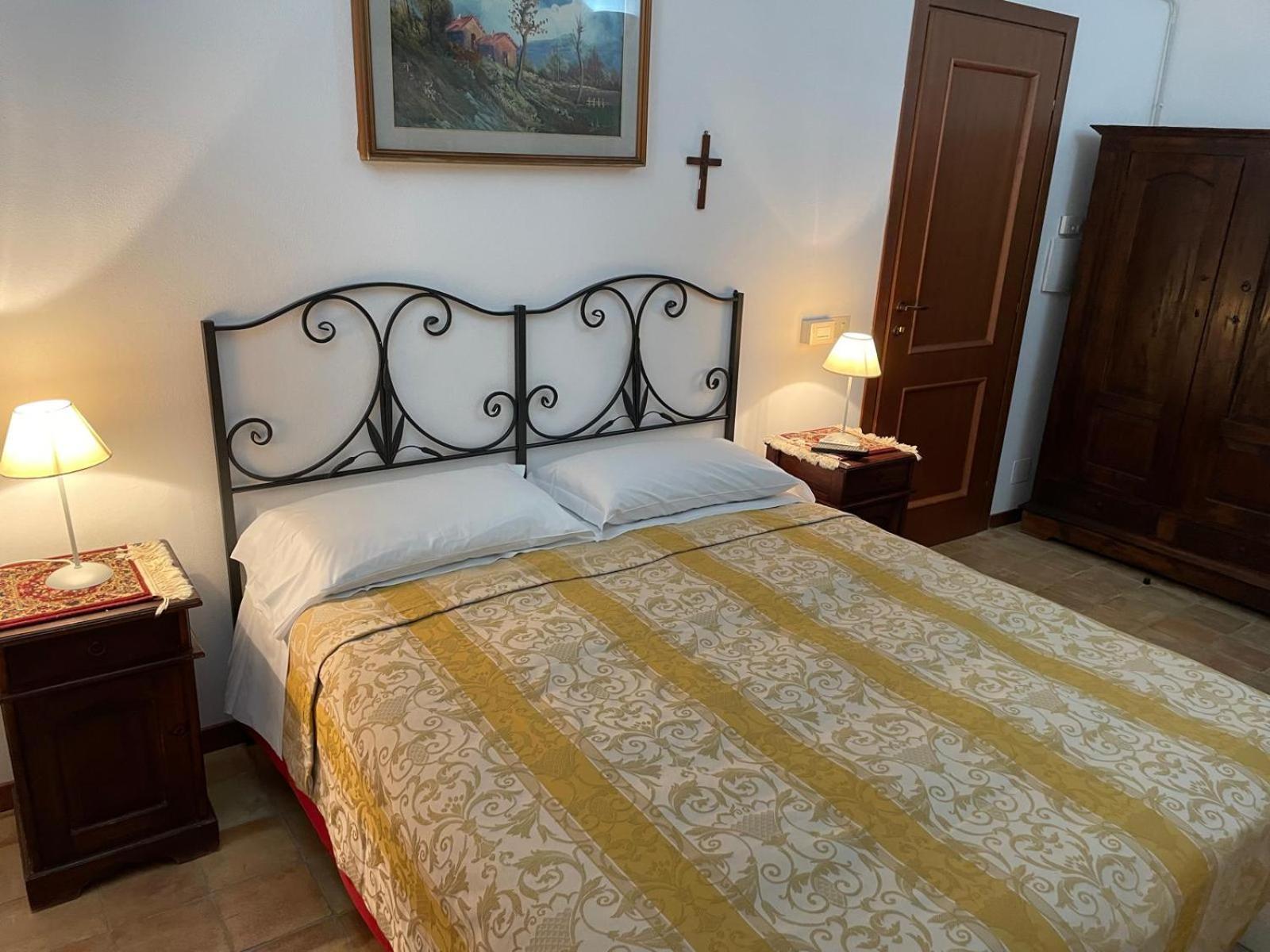 Agriturismo Villa Luca SantʼAgata di Militello Exteriör bild